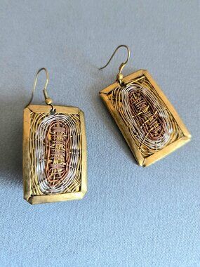 Handmade 3 tone metals dangling earrings.